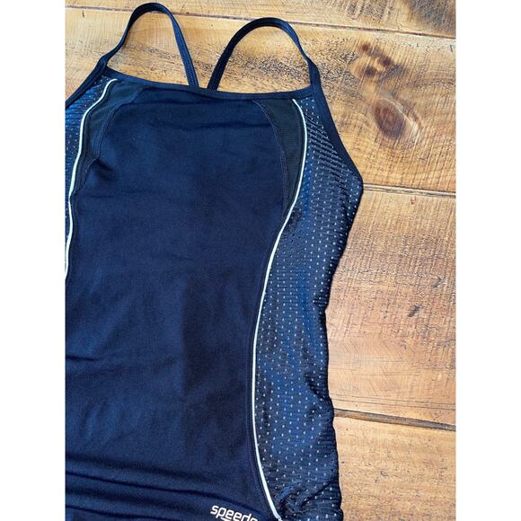 Womens Speedo Black White Mesh Contrast‎ Thin Strap HydroForm 1pc Swim Suit 8 - Picture 4 of 9